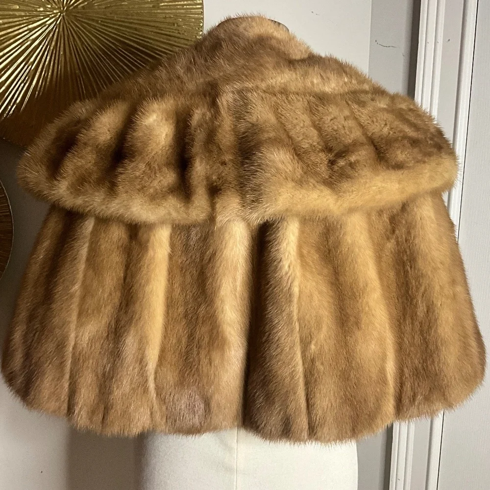 ** Beautiful Vintage Mink Wrap ** - Picture 5 of 9
